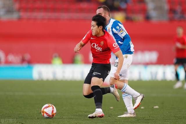 中国U18女篮半场领先 韩国队季军争夺战形势乐观